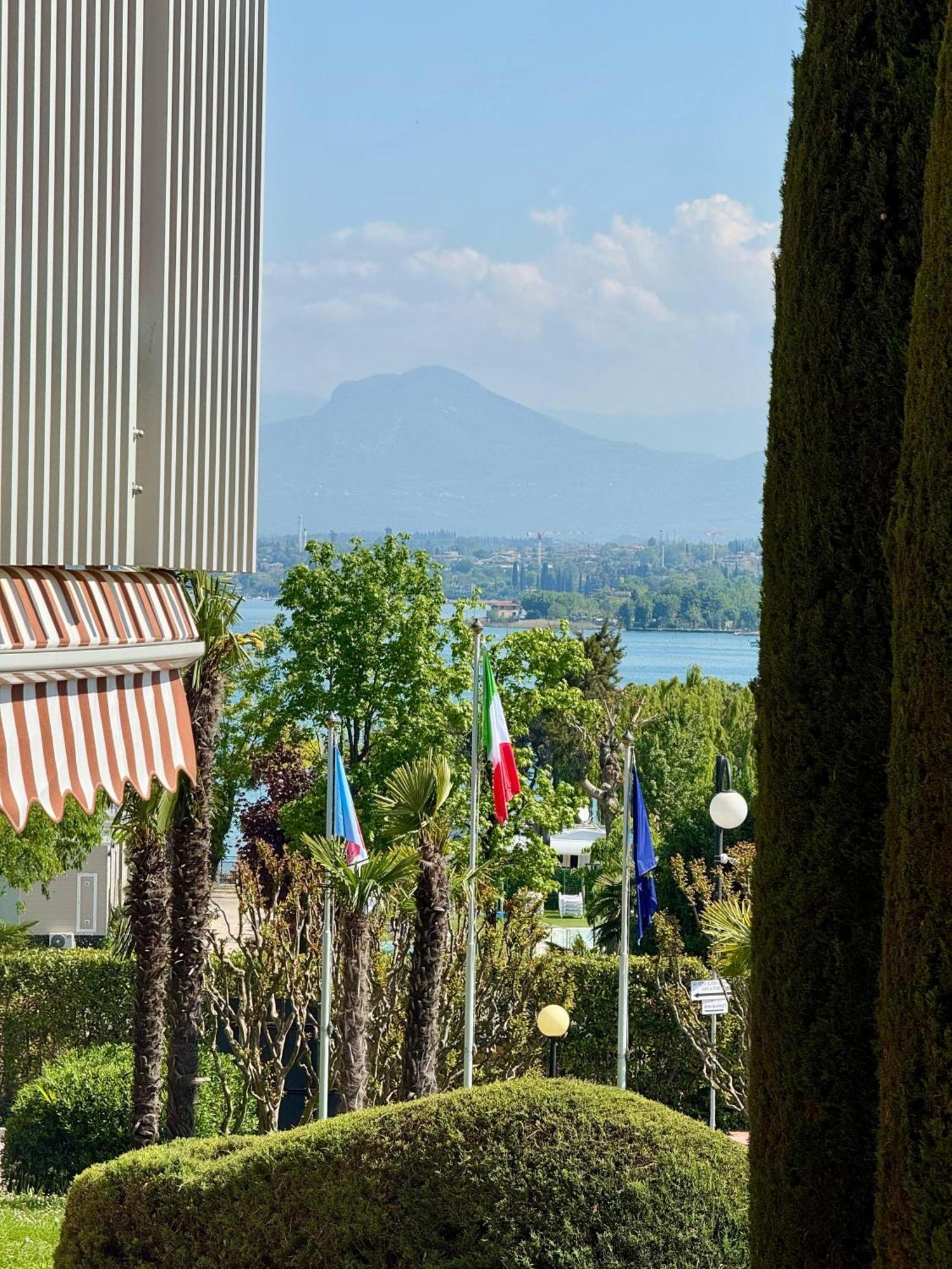 Easy Apartments Peschiera Peschiera del Garda Dış mekan fotoğraf