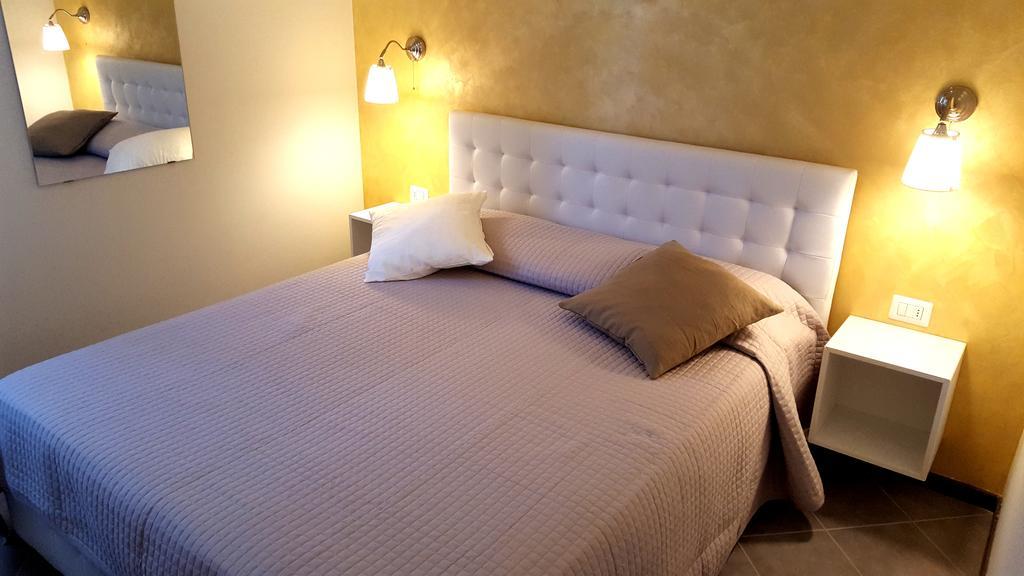 Easy Apartments Peschiera Peschiera del Garda Dış mekan fotoğraf